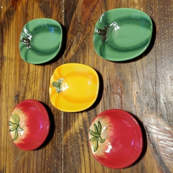 Pier 1 Imports Small Bite Bowls Set of 5 - Picture 1 of 5